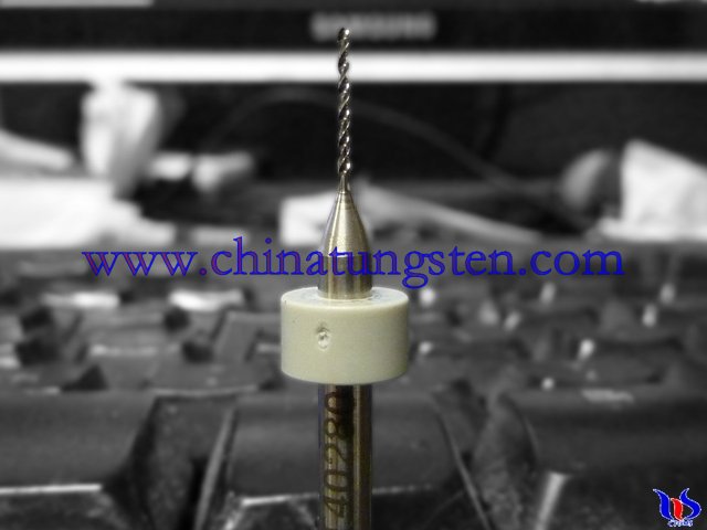 carboneto de tungstênio broca